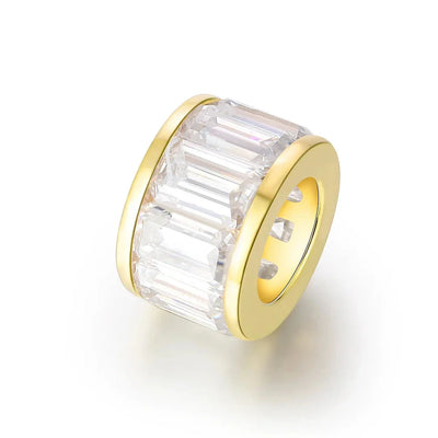 Diamond Rondelle Lab Grown set in 14K yellow gold for necklaces, and collars. Made in Palm Bach by design team Pelimingo. Fine Jewlery. Local