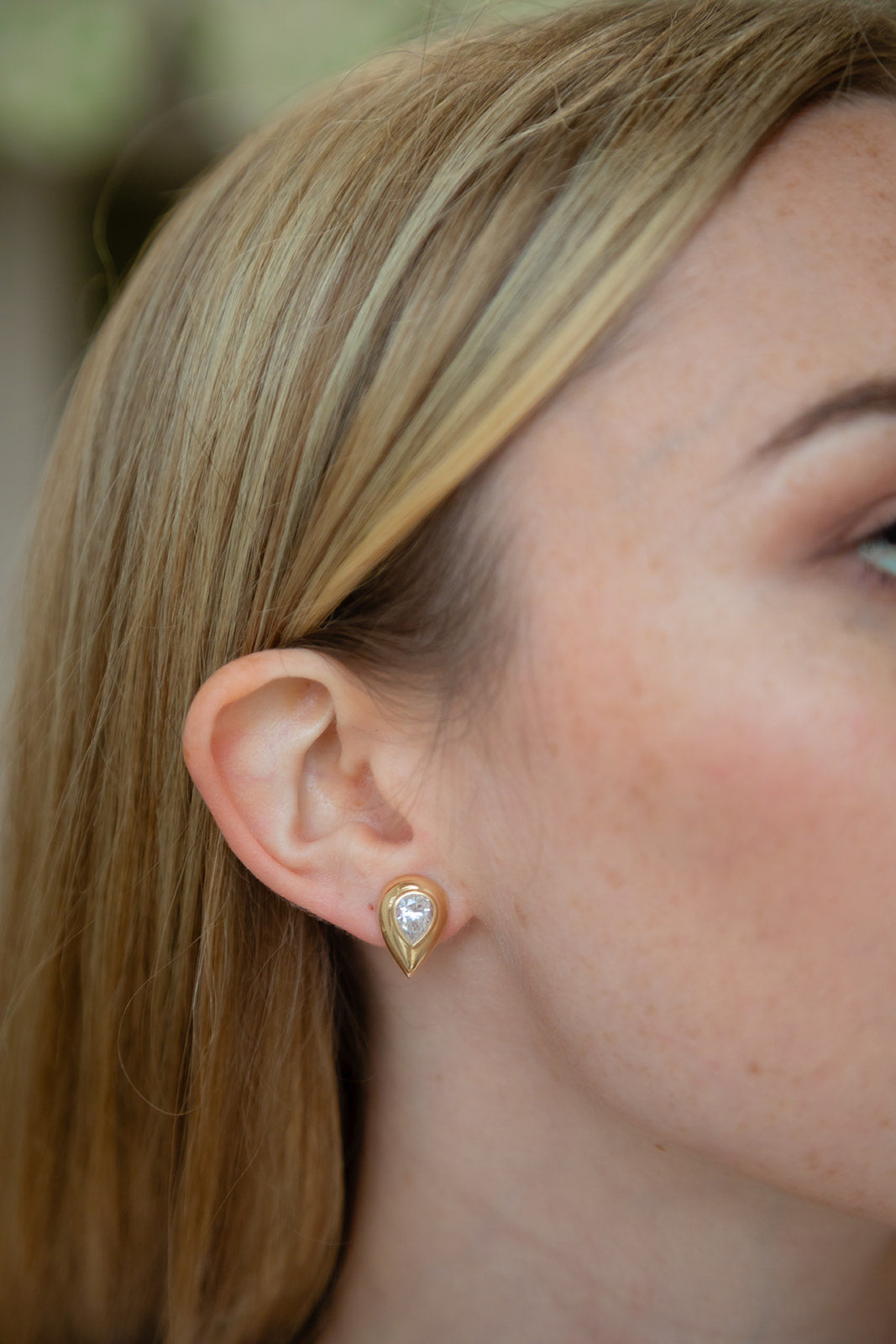 Flora Petal Diamond Earrings