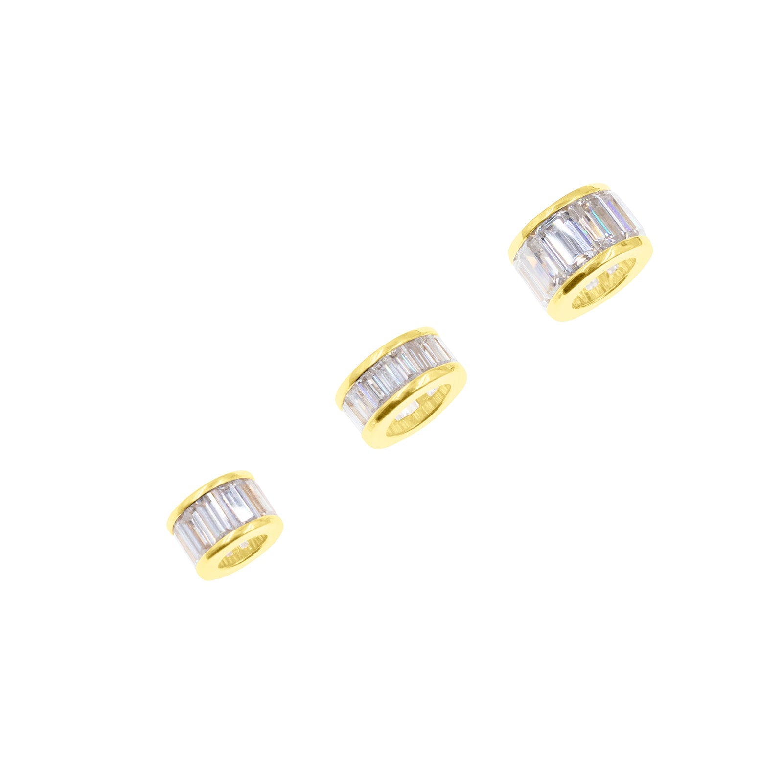 Diamond Rondelle Lab Grown set in 14K shown in 3 sizes for necklaces, chains and collars.  Made by local Palm Beach jewelry design team Pelimingo Palm Beach.  Local