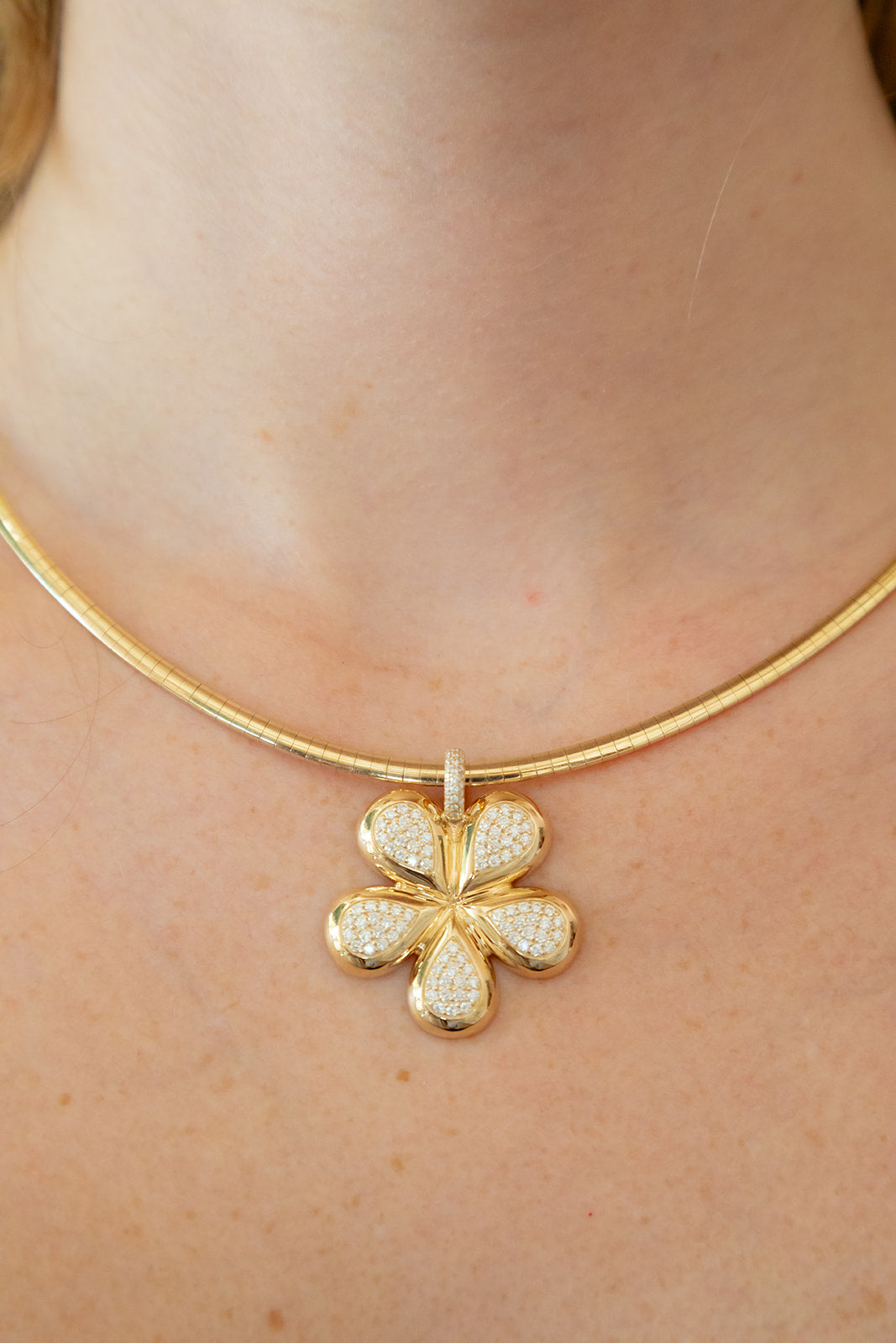 Lab Grown Diamond Flora Blossom Flower Pendant / Charm in Pave set in 14K yellow gold polished.  Fine Jewlery.  Made in Palm Beach Florida by design team Pelimingo Palm Beach Style