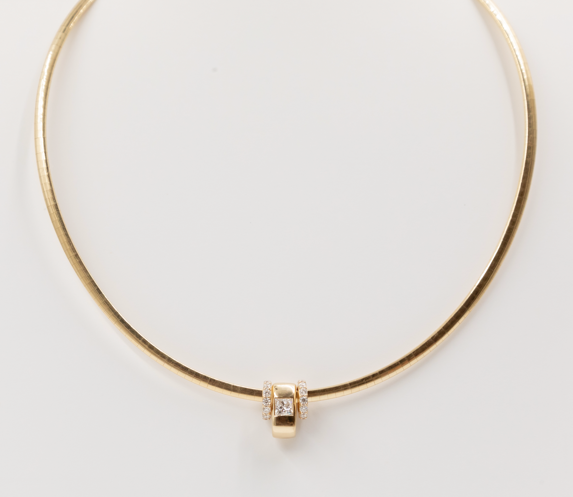 Lab grown glider in 14K yellow gold to be worn on necklace or collar.  Made in Palm Beach Florida by jewelry design team Pelimingo Palm Beach